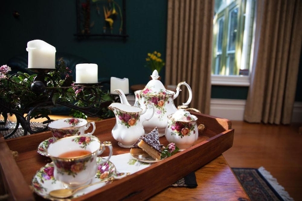 Hotel Tairoa Lodge & Cottage (Hawera)